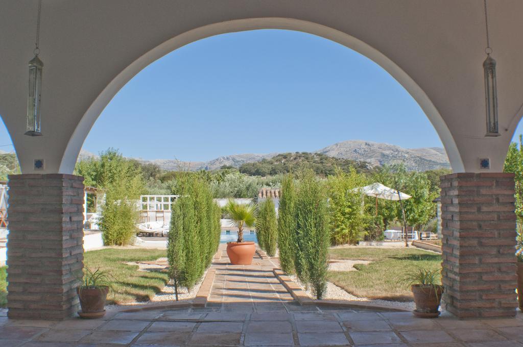 Finca Los Pinos Hotel Villanueva del Rosario Exterior photo